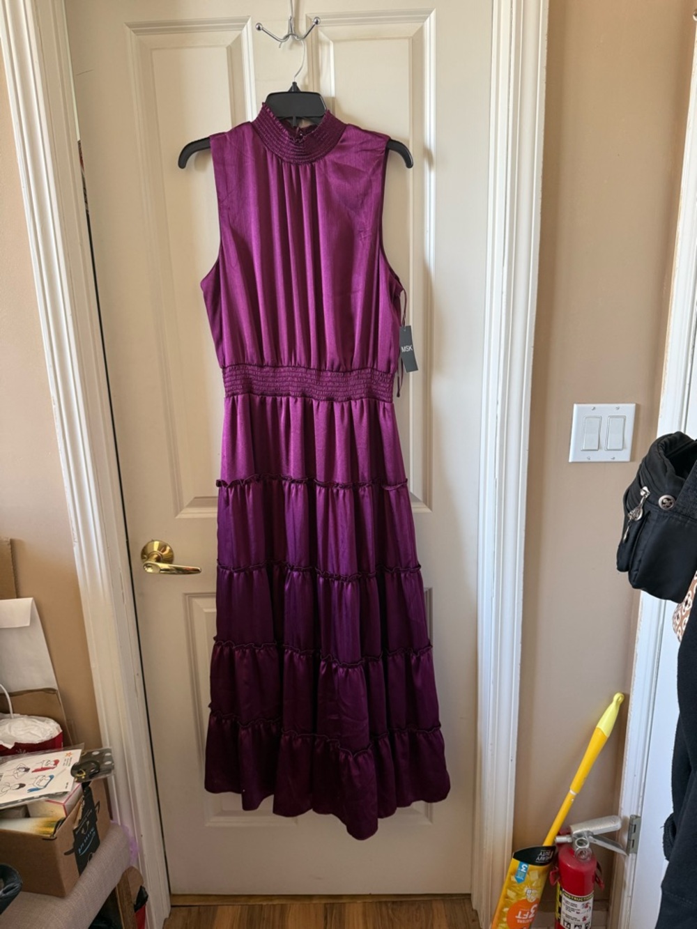 MSK Sleeveless Magenta Tiered Maxi Dress